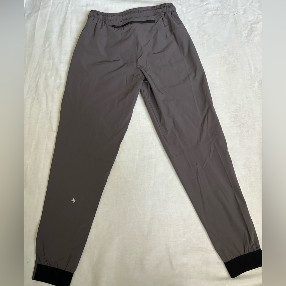 Men’s lululemon grey joggers